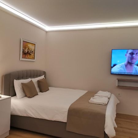 Family Boutique Residence-Free Parking Veliko Tarnovo Eksteriør billede