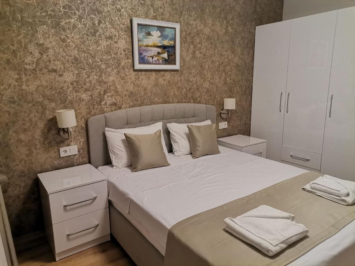 Family Boutique Residence-Free Parking Veliko Tarnovo Eksteriør billede