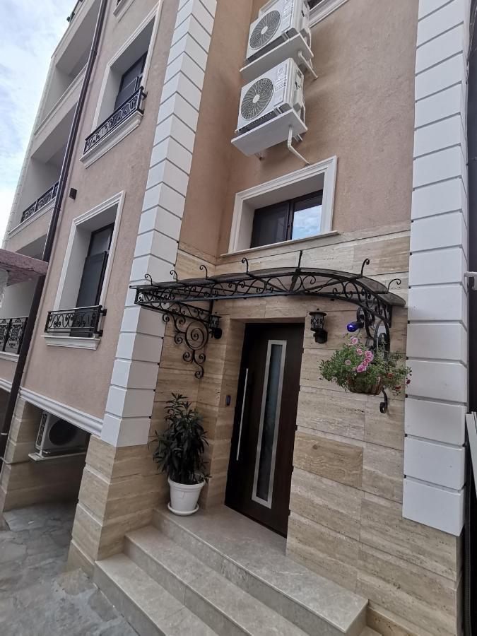 Family Boutique Residence-Free Parking Veliko Tarnovo Eksteriør billede